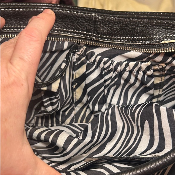 Y2K Maxximum brand black leather handbag - Picture 5 of 10